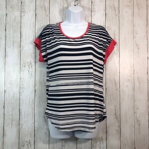 Adele & May Curved Hem Cap Sleeves Top M